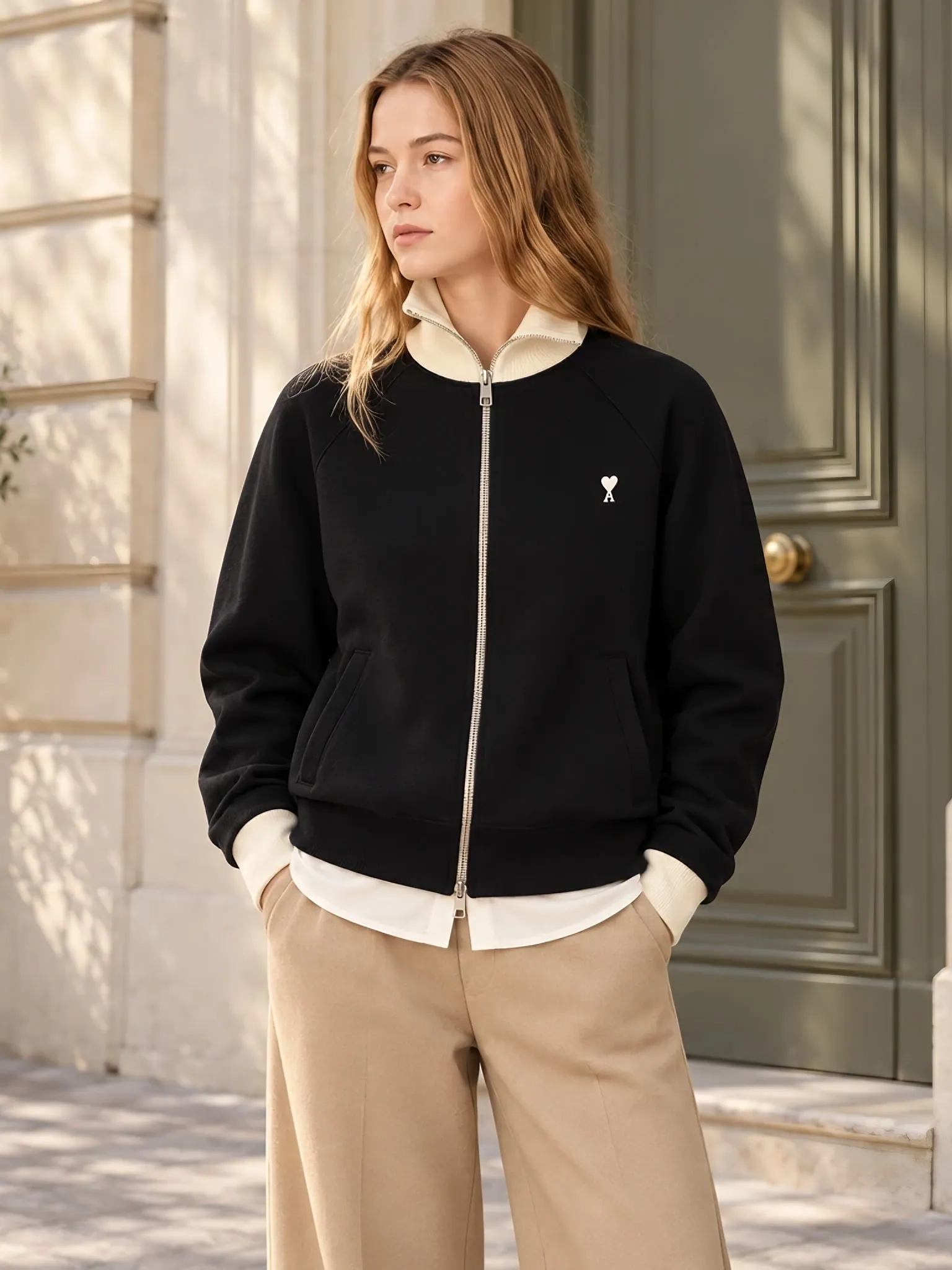 Veste AMI Paris noire et blanc cassé