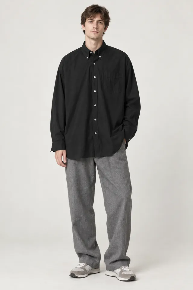 Chemise Our Legacy à inscription tb:1AM SHOP grise et noire, Porté de face