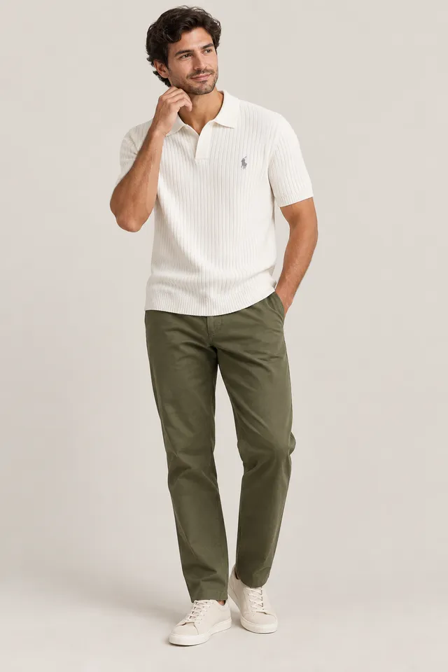 Polo Ralph Lauren en maille blanc cassé, Porté de face
