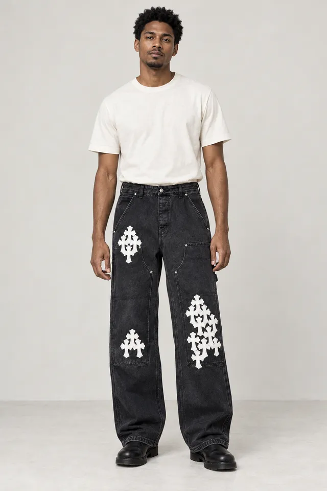 Jean Chrome Hearts à inscription LEVI STRAUSS & CO. noir, Porté de face