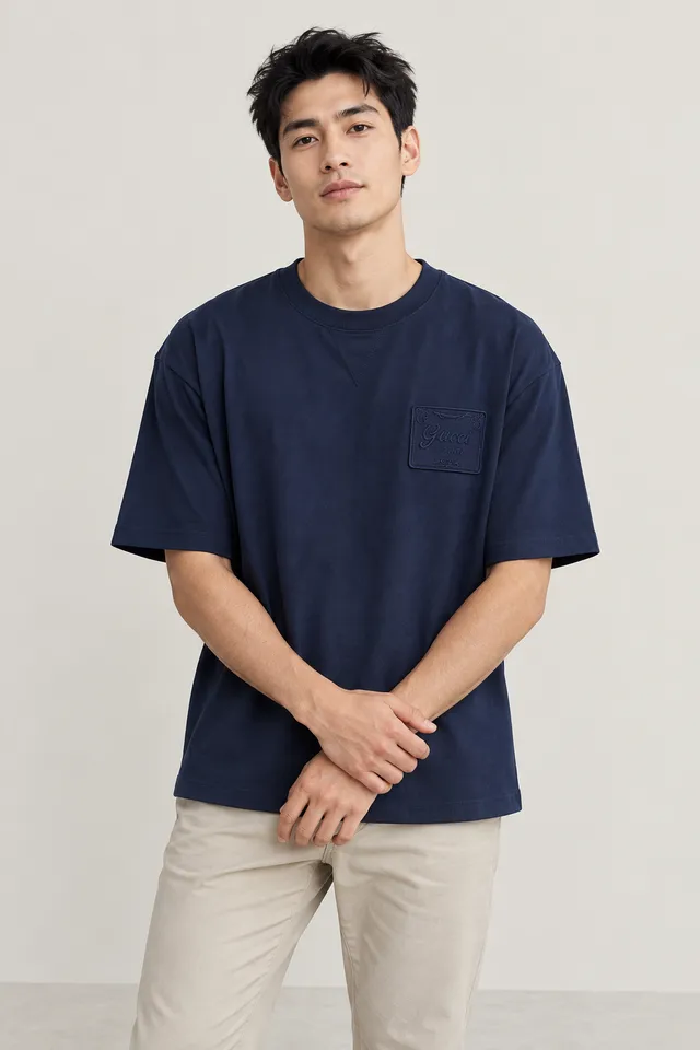 T-shirt Gucci à inscription FIRENZE bleu marine, Porté de face