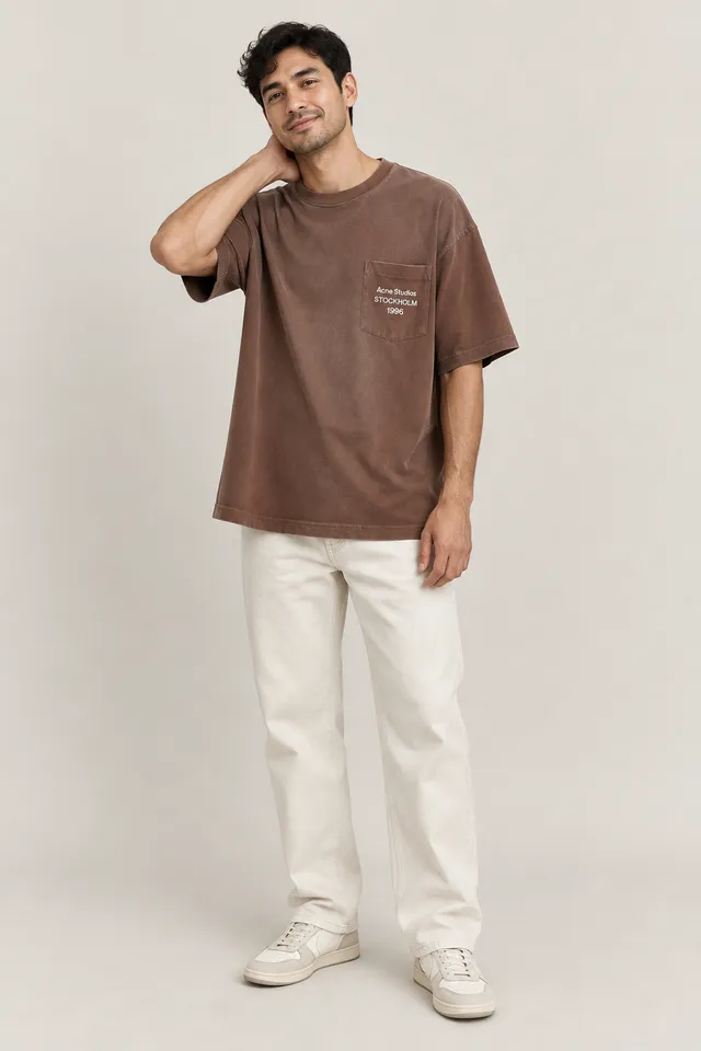 T-shirt Acne Studios à inscription STOCKHOLM 1996 marron, Porté de face