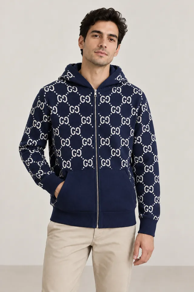 Sweat zippé à capuche Gucci bleu, Porté de face
