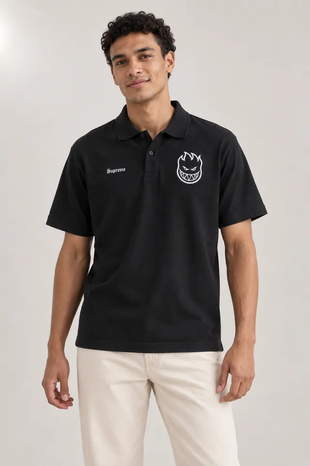 Polo Supreme motif bouche dentée, Porté de face